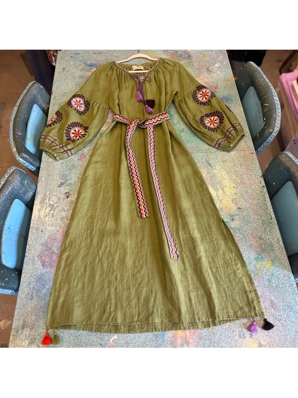 Boho Olive Green Embroidered Maxi Dress with Zigzag Belt - Picture 3 of 9